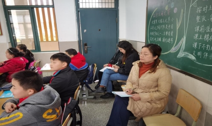 C:\Users\Administrator\Desktop\2020-2021四英备课组\四下组内 2.25\微信图片_20210302135418.jpg微信图片_20210302135418